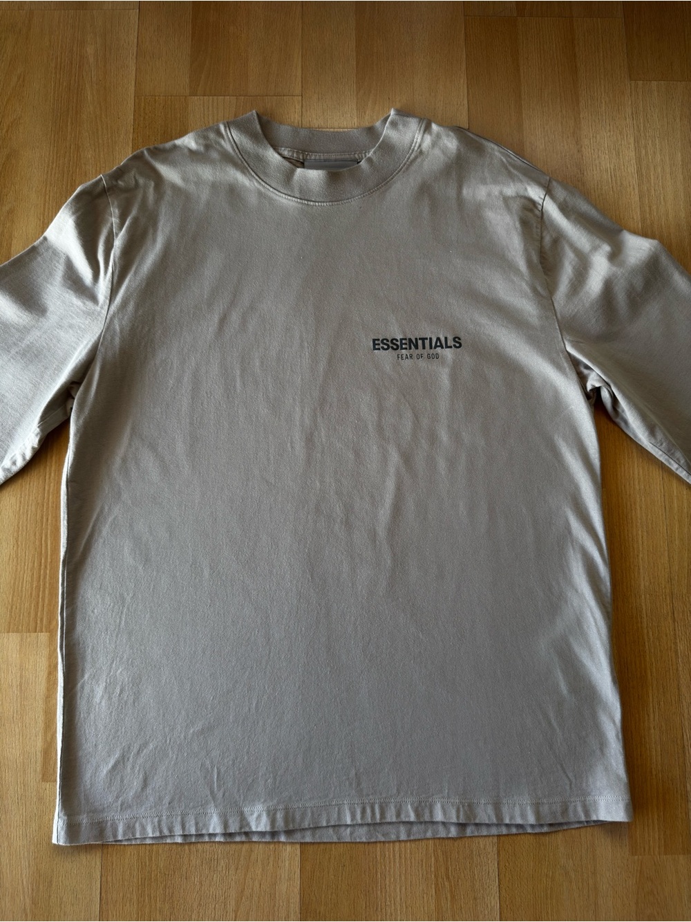 Essentials Long Sleeve Tee - Light Gray